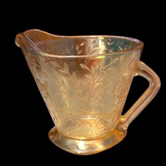 Vintage 1950’s Floral “Louisa” pattern Marigold Iridescent Glass Creamer - Picture 4 of 14